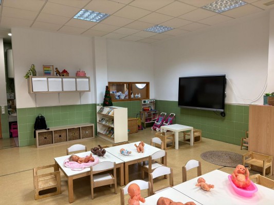 Burriana rehabilita sus espacios escolares con actuaciones de mantenimiento general y pintura