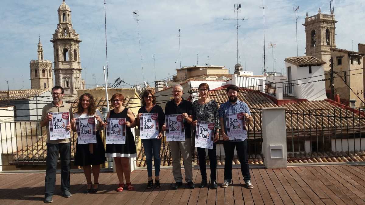 Los libros en catalán vuelven al Ayuntamiento de València con más de 30 editoriales 