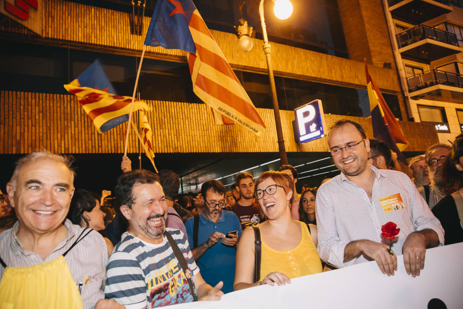 La líder del Bloc y coportavoz de Compromís, Àgueda Micó, en la concentración. Foto: KIKE TABERNER - 
