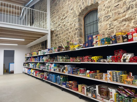 El Toro inaugura su nueva tienda tras un proceso de ampliación y adecuación del antiguo servicio