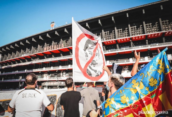 De VCF a vcf, o cómo empequeñecer una marca