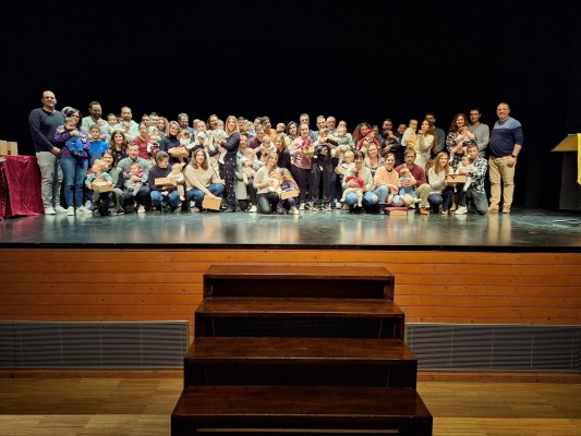 Betxí reconeix al veí Benjamín Franch com a clavari de Sant Antoni i entrega els premis de la Taronja 

