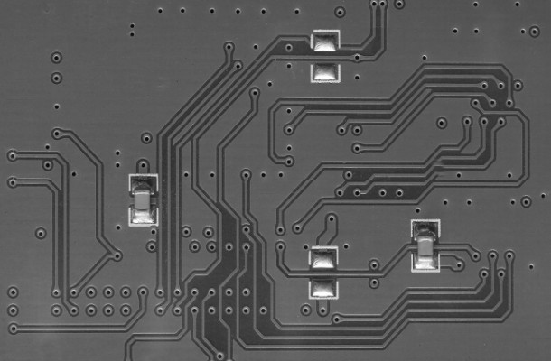 'Conexiones lúcidas', una exposición de interfaces críticas sobre la cultura digital