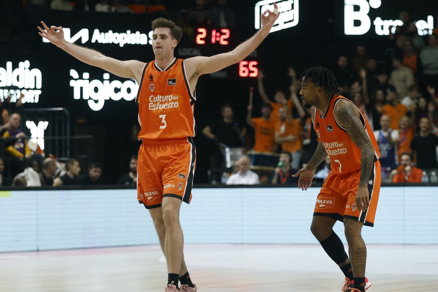 El liderato y la condición de ser cabeza de serie, en juego ante Covirán Granada