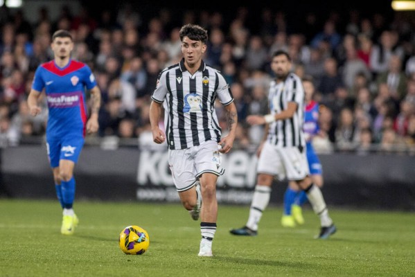 España convoca al albinegro Gonzalo Pastor para un amistoso con la selección sub-19