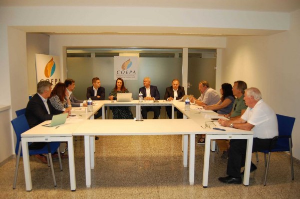 Empresarios turísticos de la Comunitat firman un manifiesto con 20 razones para oponerse a la tasa