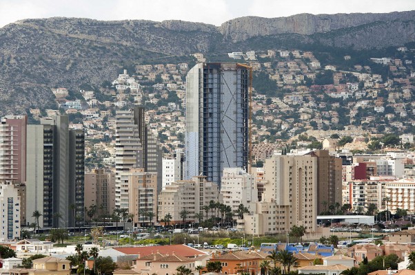 ¿Y si el nuevo 'gigante' hotelero de Calp tiene 13 alturas de más?