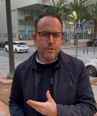 El PSOE Elche pide igualdad de trato en los dos departamentos sanitarios y aumento de la plantilla 