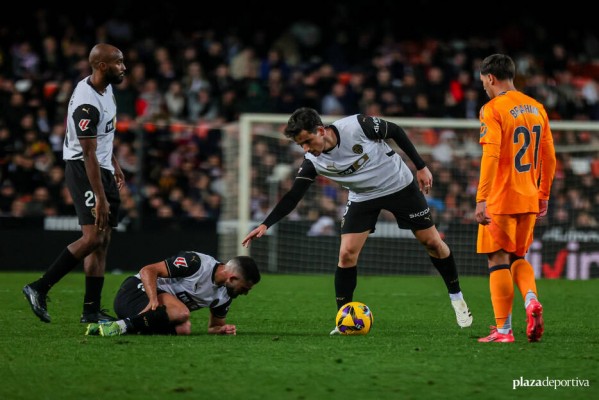 El Valencia CF cerrará en Sevilla la que será su peor vuelta con el sistema de tres puntos

