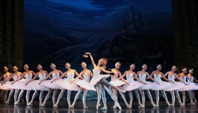 'El lago de los cisnes' llega al Auditorio Regional de la mano del Ballet Clásico Internacional

