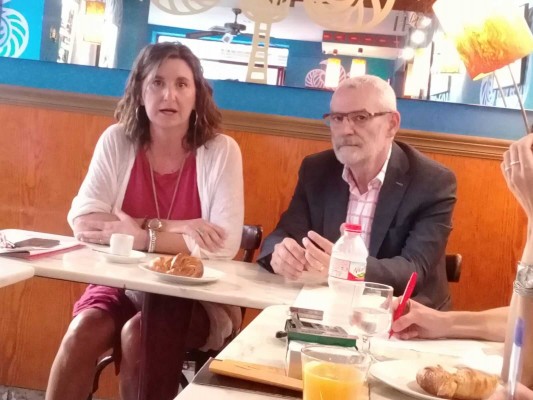 Mercedes Caballero avanza ante el desacuerdo y bloqueo entre sus posibles rivales