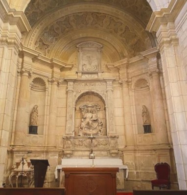 Paradojas temporales de la Navidad e historias curiosas sobre capillas bautismales de Murcia
