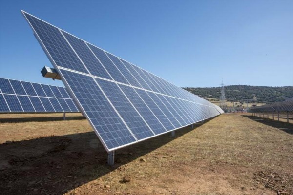 Endesa invierte 82 millones para construir una planta solar de 143 MW en Jumilla