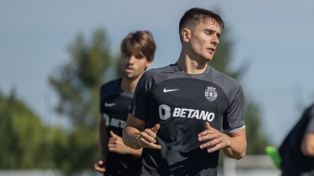 Al Valencia CF se le atraganta el fichaje de Iván Fresneda