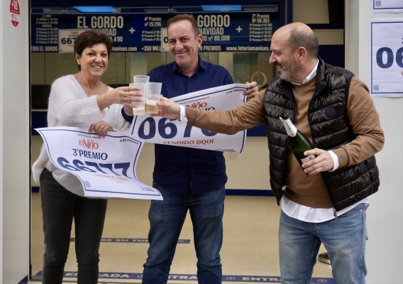 El Sorteo del Niño sonríe a varios municipios de la 'zona cero' de la Dana: 