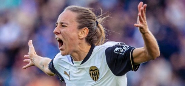 Martí desnivela para el Valencia el derbi ante el Levante y le da su segundo triunfo