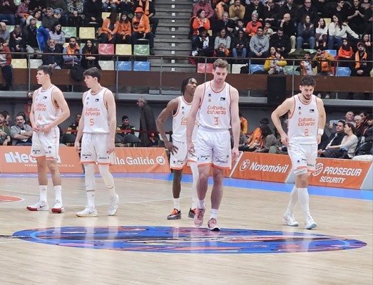Valencia Basket sufre para vencer a Leyma Coruña