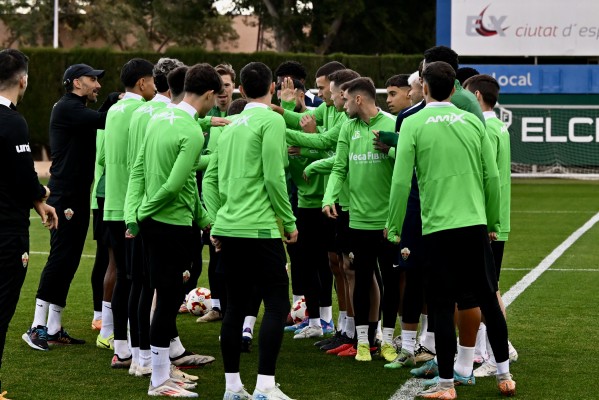 El Elche quiere adelantar los Reyes Magos