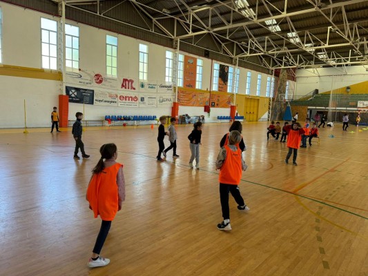 Més de 250 xiquets participen en les Escoles de Nadal a Nules, que sumen un programa per a joves