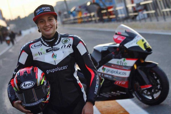 Ana Carrasco: 