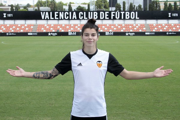 El Valencia Femenino ficha a Kárpova, delantera internacional rusa de 22 años