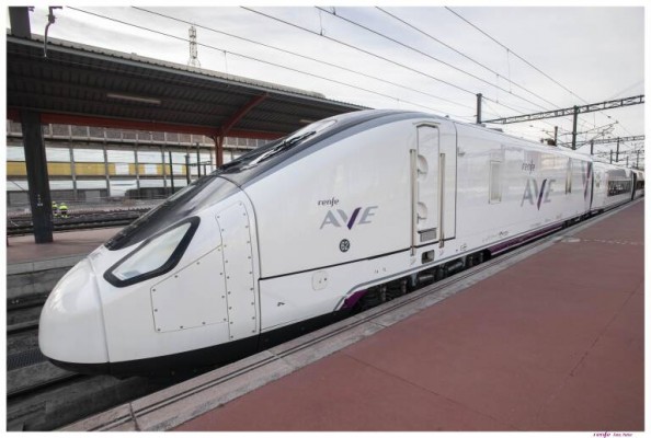 Una avería informática suspende el tren Talgo Avril entre Castellón y Gijón
