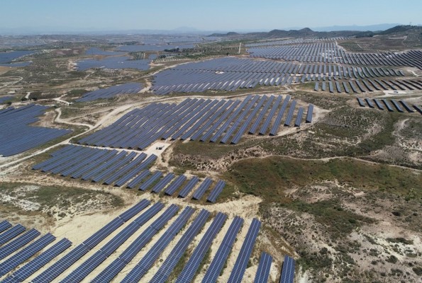 Qualitas Energy anuncia la venta de la planta solar de Mula a China Three Gorges Spain