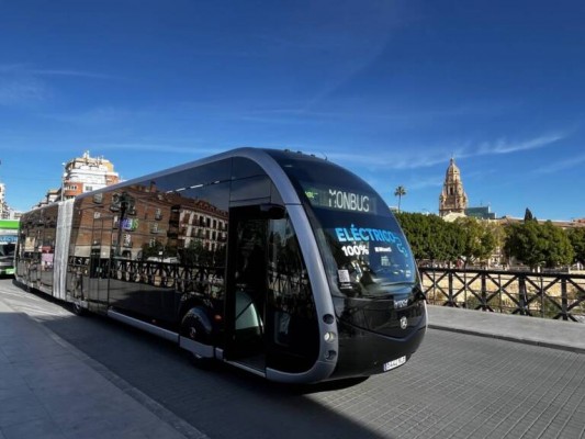 La parálisis del transporte público en Murcia es la principal asignatura pendiente para el 2025