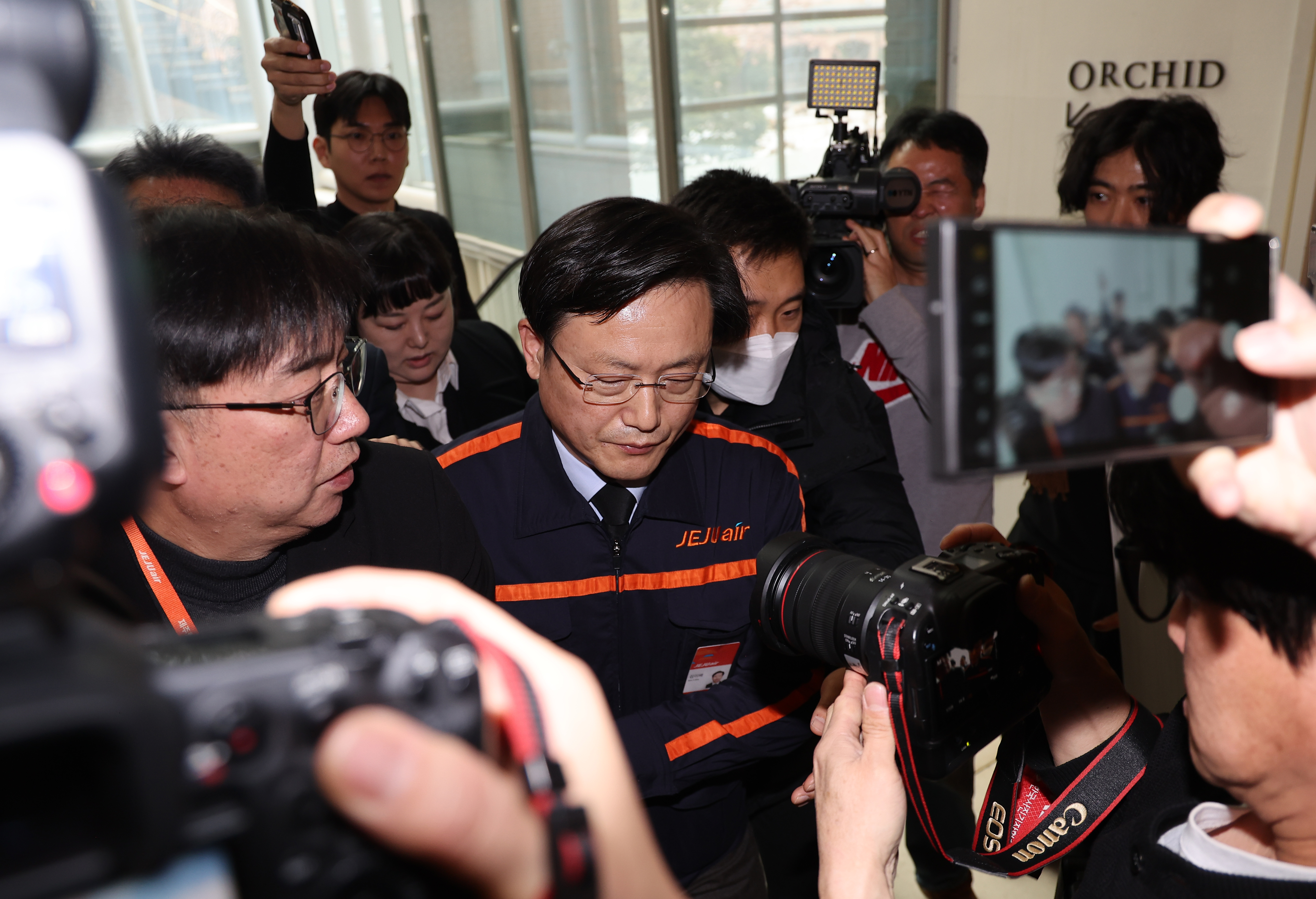 Al menos 127 muertos en un accidente de avión con 181 personas a bordo en Muan (Corea del Sur)