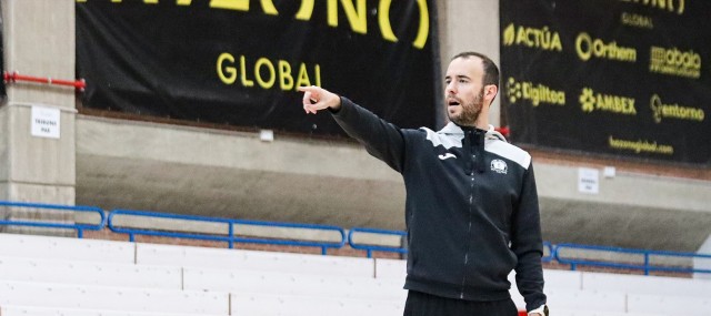 El Hozono Jairis tratará de sorprender al Valencia para sellar el pase copero 