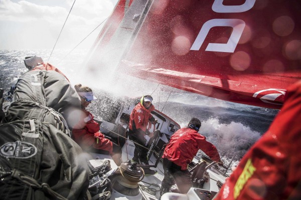 Un          mes       para que comience en Alicante el            desafío de           la            Vuelta  al            Mundo