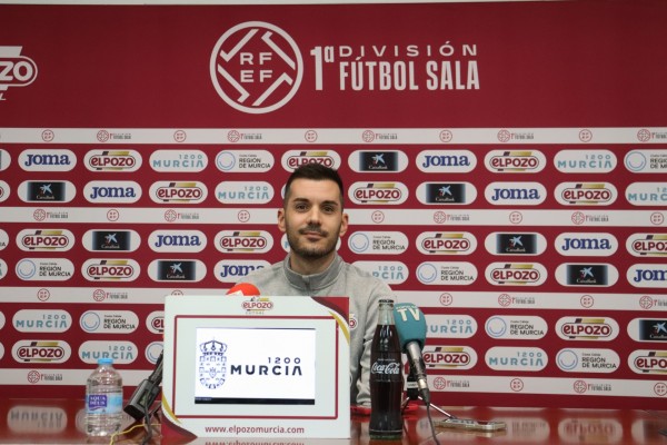 ElPozo necesita ganar en Zaragoza y Dani Martínez presentará la dimisión si no lo hace