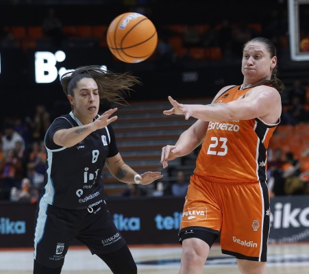 Valencia Basket suma una victoria de equipo ante IDK Euskotren 