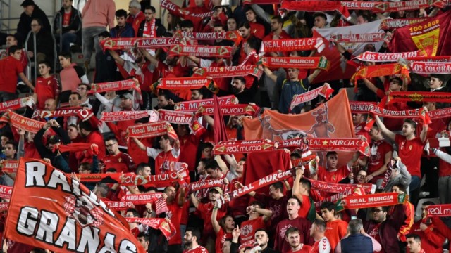 El Real Murcia lanza el abono de la segunda vuelta desde 75 euros en tarifa general 