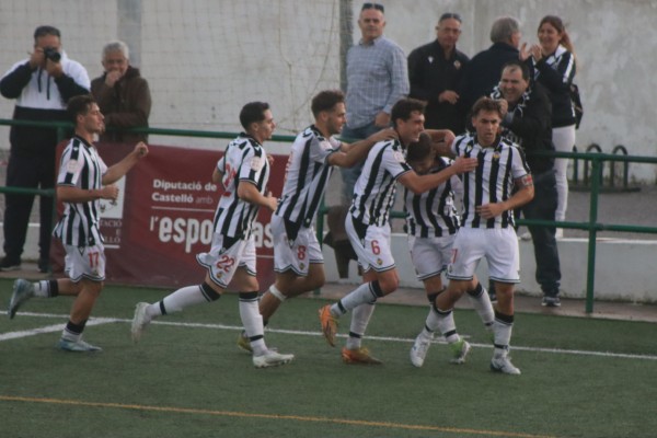 La cantera del Castellón apunta alto con el filial liderando su grupo en Tercera RFEF