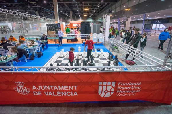 La FDM está presente en Expojove con un área de 4.000 m2 destinados a promocionar el deporte y la actividad física

