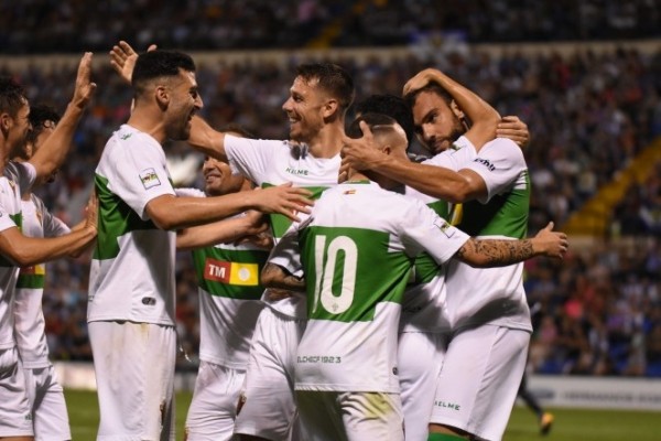 El Elche quiere prolongar su marcha triunfal ante el Atlético Baleares