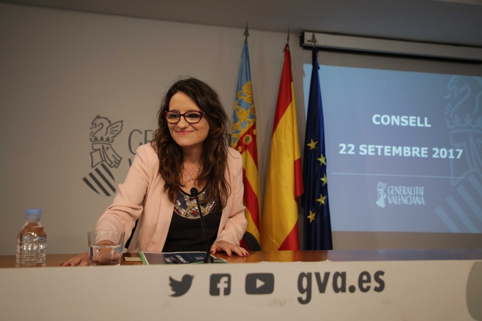 La vicepresidenta del Consell, Mónica Oltra, en la rueda de prensa del viernes - 