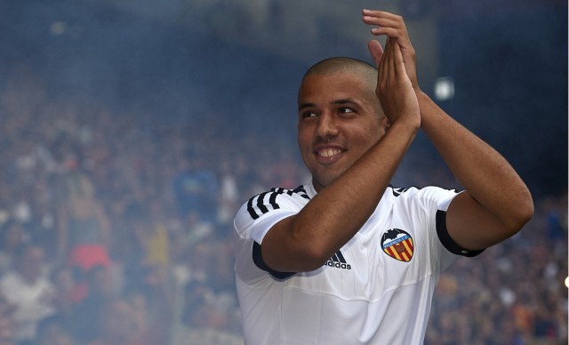 Feghouli muy cerca renovar 