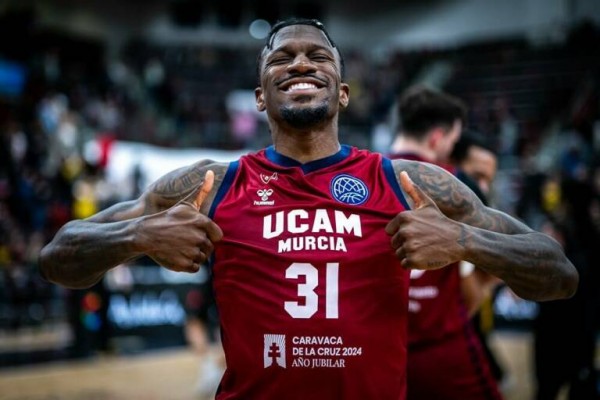 Ennis aún aspira a ser el máximo anotador de la Liga en el 2024 que se acaba 