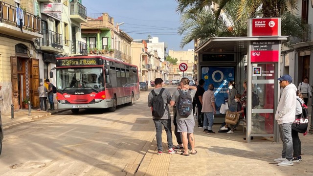 València crea un abono gratuito de la EMT para vecinos de Pobles del Sud afectados por la Dana

