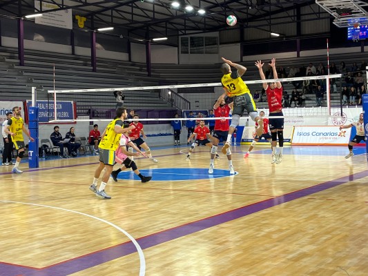 UPV Léleman Conqueridor cierra 2024 con derrota en el tie break