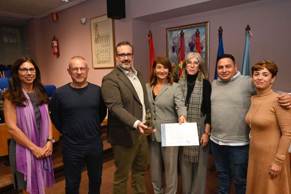 El Ayuntamiento y el Grupo de Exploración Subacuática promocionan el buceo inclusivo
