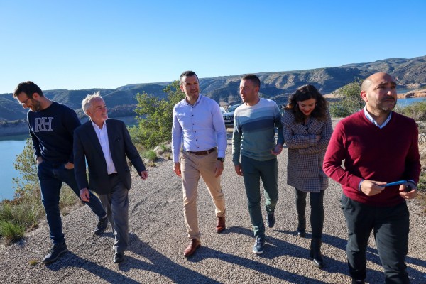Mompó ofrece colaboración a Tous para paliar los daños de la riada
