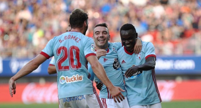 El Celta golea y enmudece Ipurúa