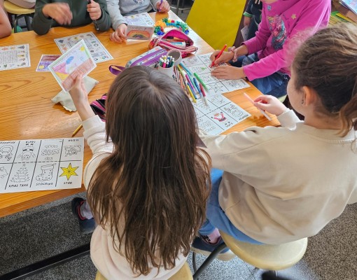 Niños mexicanos envían tarjetas navideñas a alumnos de Massanassa, Alfafar, Benetússer y La Torre