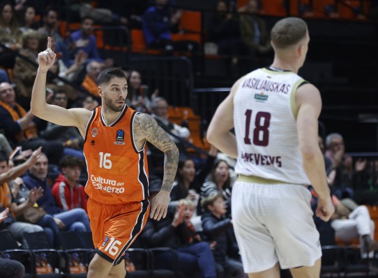 Lietkabelis sorprende a Valencia Basket en la Fonteta

