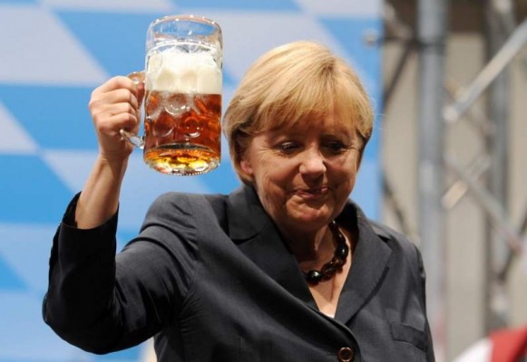 El Ibex 35 amanece a la baja tras el triunfo de Angela Merkel 