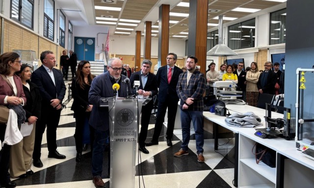 La UPV en Alcoy pone en marcha un laboratorio multidisciplinar de última generación para el alumnado 