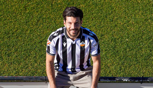 El Castellón inscribe a Jojić, que estará disponible para el debut de Plat en Oviedo
